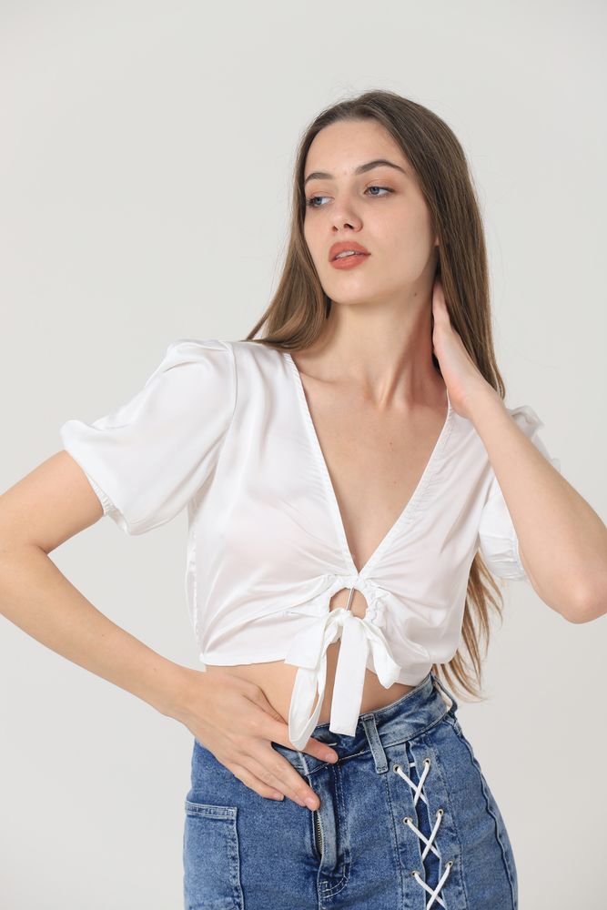 Topshow Krem Göğüsten Kuşaklı V Yaka Toptan Bluz