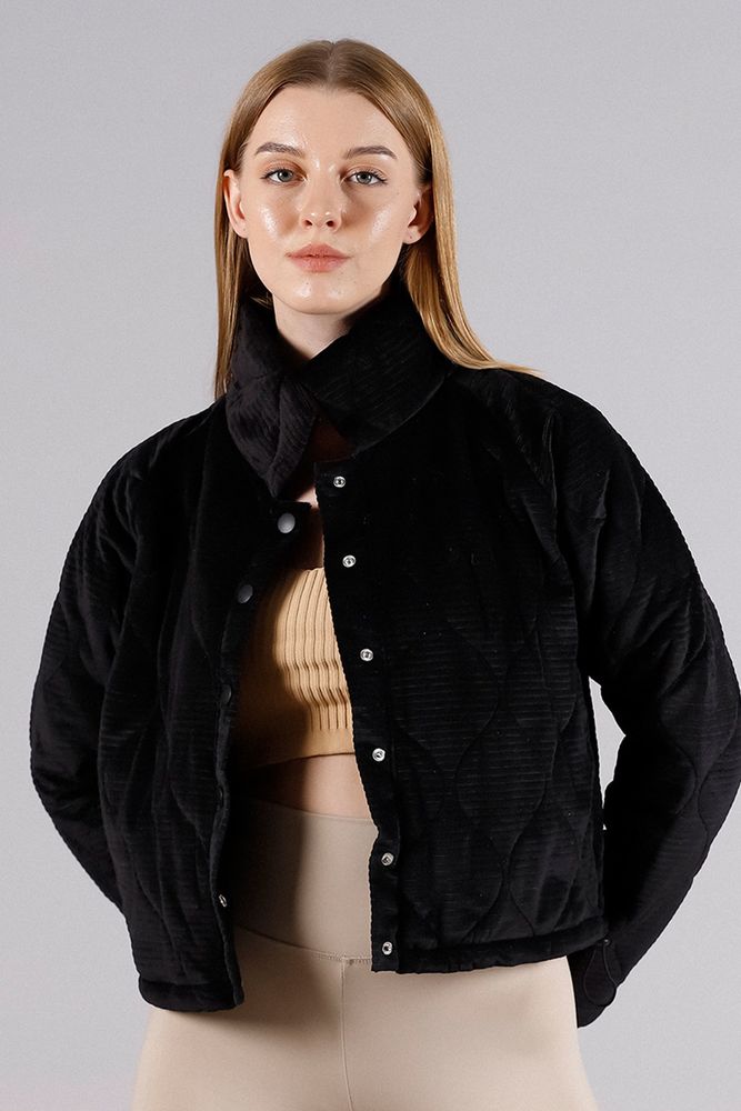 Topshow Siyah Çıtçıtlı Kadife Toptan Mont