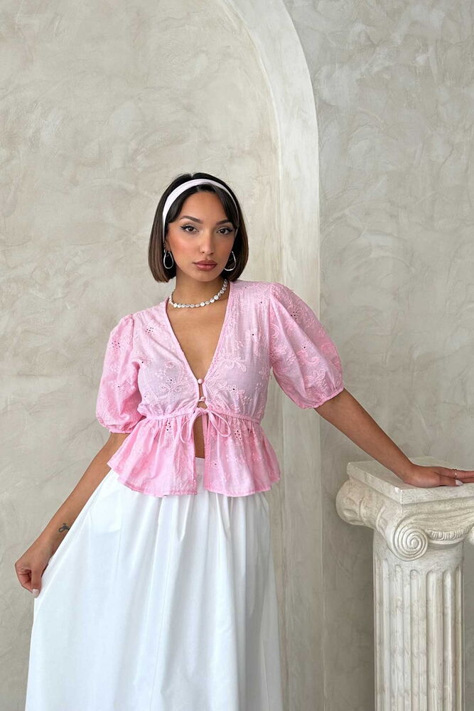 D 2820 ÖNDEN BAĞLAMALI NAKIŞLI VUAL BLUZ - PEMBE