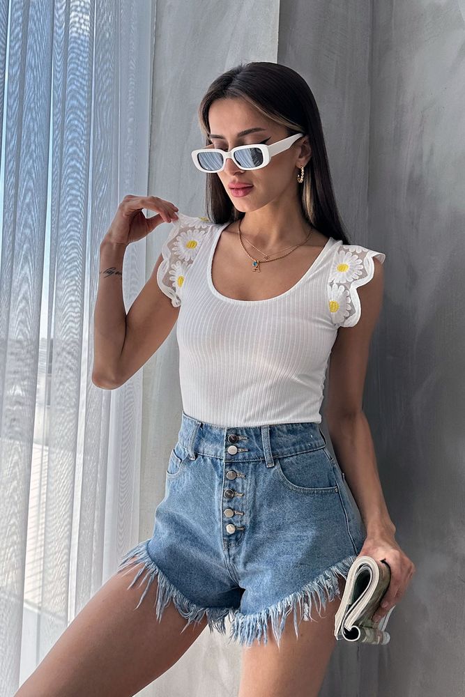Topshow Krem Papatya Detaylı Toptan Tişört