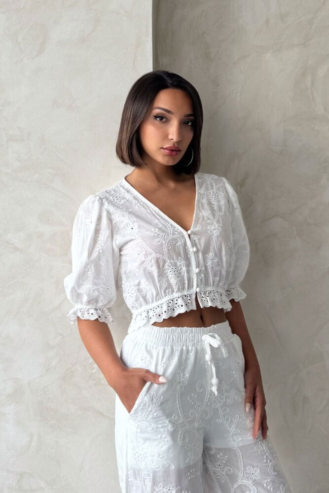 D 2875 FİSTO DETAYLI NAKIŞLI BLUZ - KREM