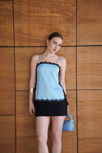 D 2931 DANTEL DETAYLI ASKILI SATEN TUNİK - MAVİ #3