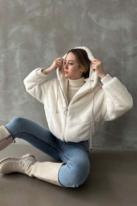 Topshow Krem Peluş Toptan Mont
