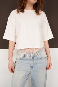 Güpür Detaylı Bisiklet Yaka Toptan T Shırt - Krem | D3002 - Topshow #4