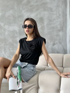 Topshow Siyah Gül Detaylı Toptan T-Shirt #2