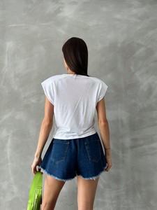 Topshow Beyaz Gül Detaylı Toptan T-Shirt #5