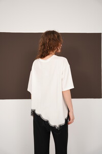 Dantel Detaylı Bisiklet Yaka Toptan T Shırt - Krem | D3005 - Topshow #5