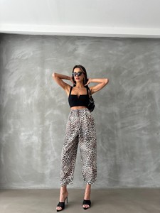 Topshow Küçük Leopar Leopar Baskılı Pileli Toptan Pantolon #3