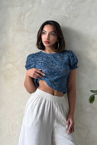Topshow İndigo Organze Üstü Süzüneli Toptan Bluz