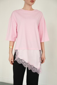 D 2942 DANTEL VE SATEN DETAYLI ASİMETRİK TİŞÖRT - PEMBE #4