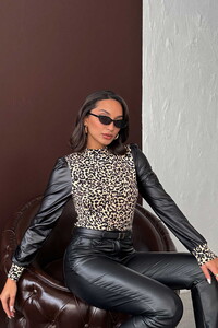 Topshow K. Leopar Leopar Desenli Bluz #1