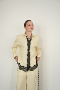 F 2082 DANTEL DETAYLI ÇİZGİLİ GÖMLEK - SARI #2