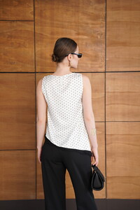 D 2961 DANTEL DETAYLI PUANTİYELİ SATEN T SHIRT - KREM #5