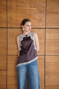 D 2961 DANTEL DETAYLI PUANTİYELİ SATEN T SHIRT - KAHVE #2