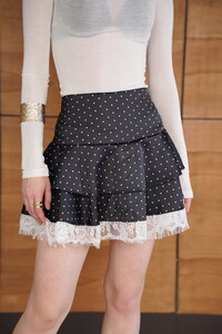 D 2962 PUANTİYELİ DANTEL DETAYLI SATEN ETEK - SİYAH #4