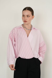 F 2094 YAKADAN ETEK UCUNA CAPRAZ DİKİM GÖMLEK - PEMBE PEMBE