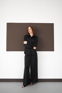 Pileli Paça Ucu Dantel Toptan Pantolon - Siyah | F2102 - Topshow #4