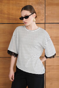 D 2988 KOL VE ETEK UCU DANTEL T SHIRT - ÇİZGİLİ KREM #1