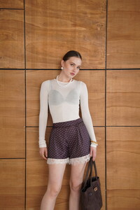 D 2960 DANTEL DETAYLI PUANTTİYELİ SATEN ŞORT - KAHVE #2