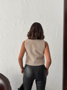 Topshow - Toptan Peluş Yelek - TAŞ #5