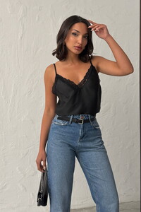 D2263  V YAKA DANTELLİ ATLET - SİYAH #1