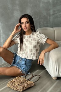 Topshow Ham Taş Kısa Kollu Dama Desen Tığ İşi Toptan Bluz
