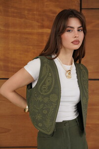 Topshow - Toptan Fitili Kadife Nakışlı Yelek - Haki