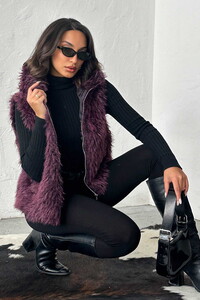 Yapay Kürk Kadın Toptan Yelek – Fermuarlı, Yumuşak Dokulu  - MÜRDÜM