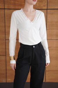 F 2088 YAKASI DANTEL DETAYLI SWEATSHIRT - KREM #4