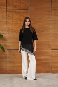 Topshow - Dantel Ve Saten Detaylı Asimetrik Tişört - Siyah | D2942 #3