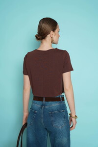 D 3001  DANTEL DETAYLI BİSİKLET YAKA T SHIRT - KAHVE #5