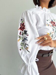 Topshow Flower Embroidered Long Sleeve Wholesale Blouse - White #4