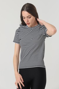 Topshow Siyah Krem Çizgili Omzu Fırfırlı Cizgili Toptan T-Shirt #1