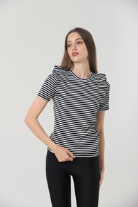 Topshow Siyah Krem Çizgili Omzu Fırfırlı Cizgili Toptan T-Shirt #3