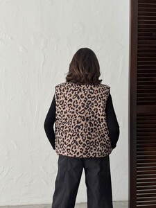 Topshow Vizon Siyah Leopar Desenli Kapitone Yelek | F1785 #5