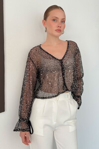 F 2129 PULLU FİLELİ ÖNDEN DÜĞMELİ BLUZ - SİYAH