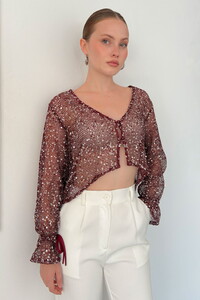 F 2129 PULLU FİLELİ ÖNDEN DÜĞMELİ BLUZ - BORDO