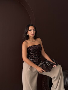 F 2056 ARKADAN FERMUARLI STRAPLEZ BLUZ - KAHVE #2