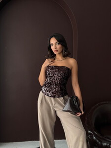 F 2056 ARKADAN FERMUARLI STRAPLEZ BLUZ - KAHVE #3