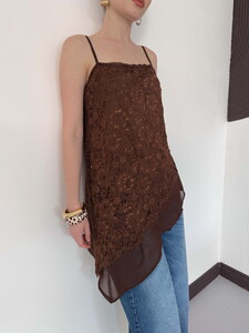 D 2935 ASİMETRİK DANTEL Askılı Bluz - KAHVE #4