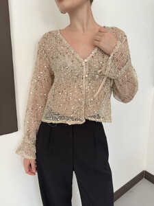 F 2129 PULLU FİLELİ ÖNDEN DÜĞMELİ BLUZ - TAŞ #4
