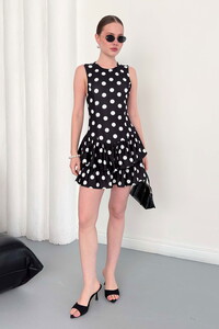 D 2946 PUANTİYELİ SIFIR KOL ELBİSE - SİYAH #1