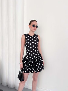 D 2946 PUANTİYELİ SIFIR KOL ELBİSE - SİYAH #2