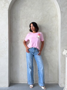 D 2922 ÇİÇEK DETAYLI TİŞÖRT - PEMBE #3